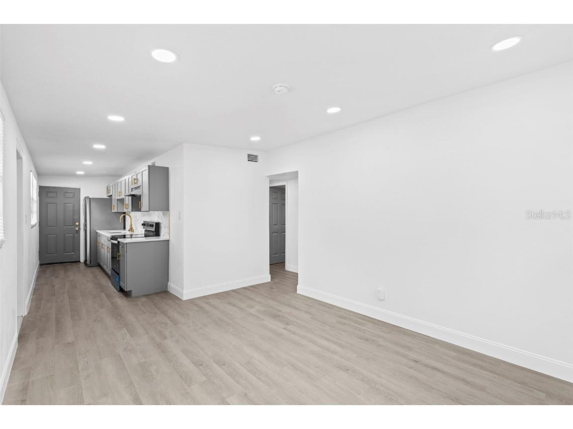 3226 Clifford Sample Drive Tampa FL 33619 TB8426631 image10