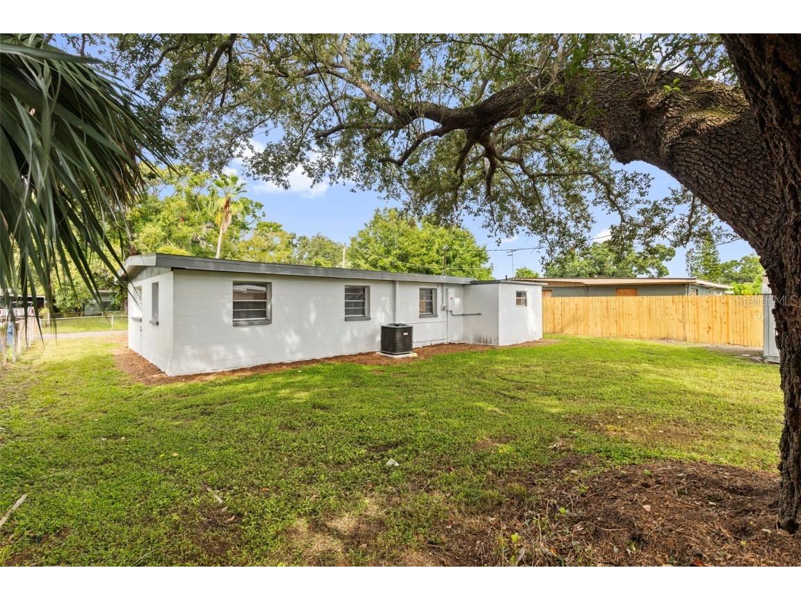 3226 Clifford Sample Drive Tampa FL 33619 TB8426631 image21