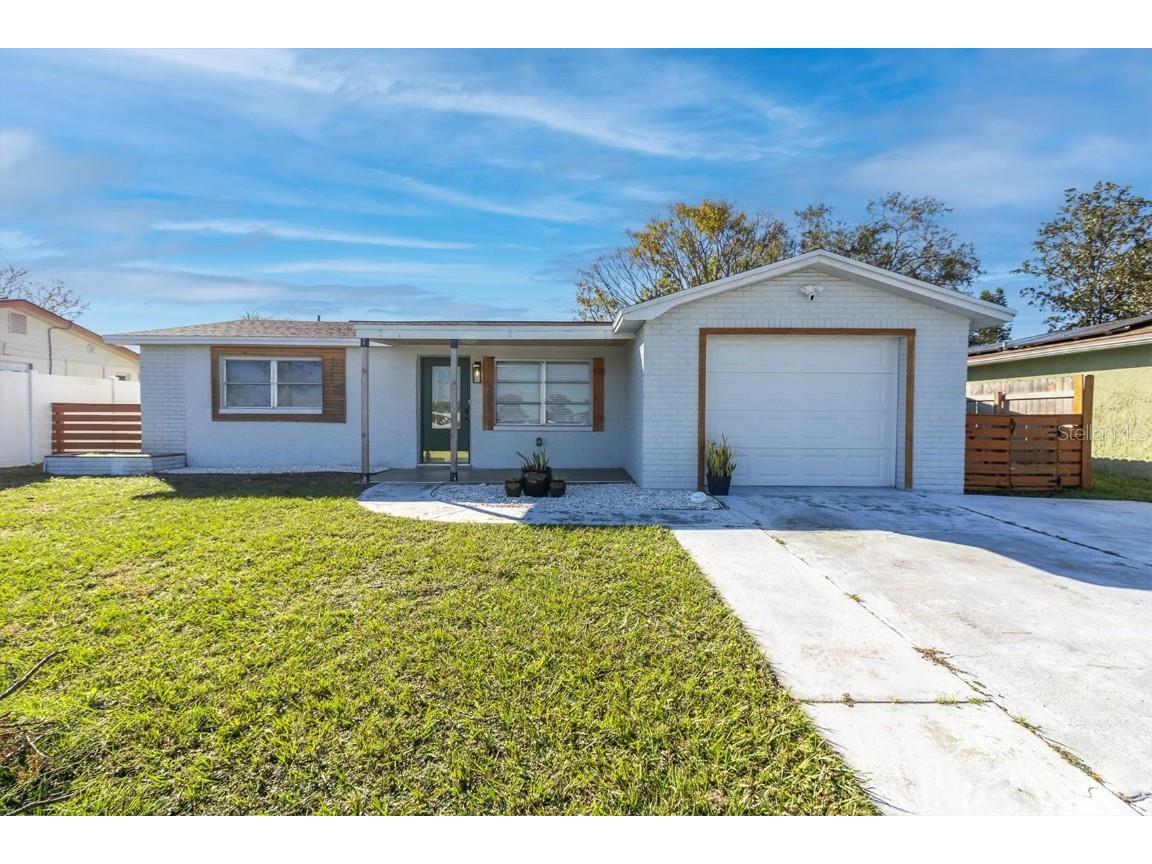 3226 Coldwell Drive Holiday FL 34691 TB8323763 image1