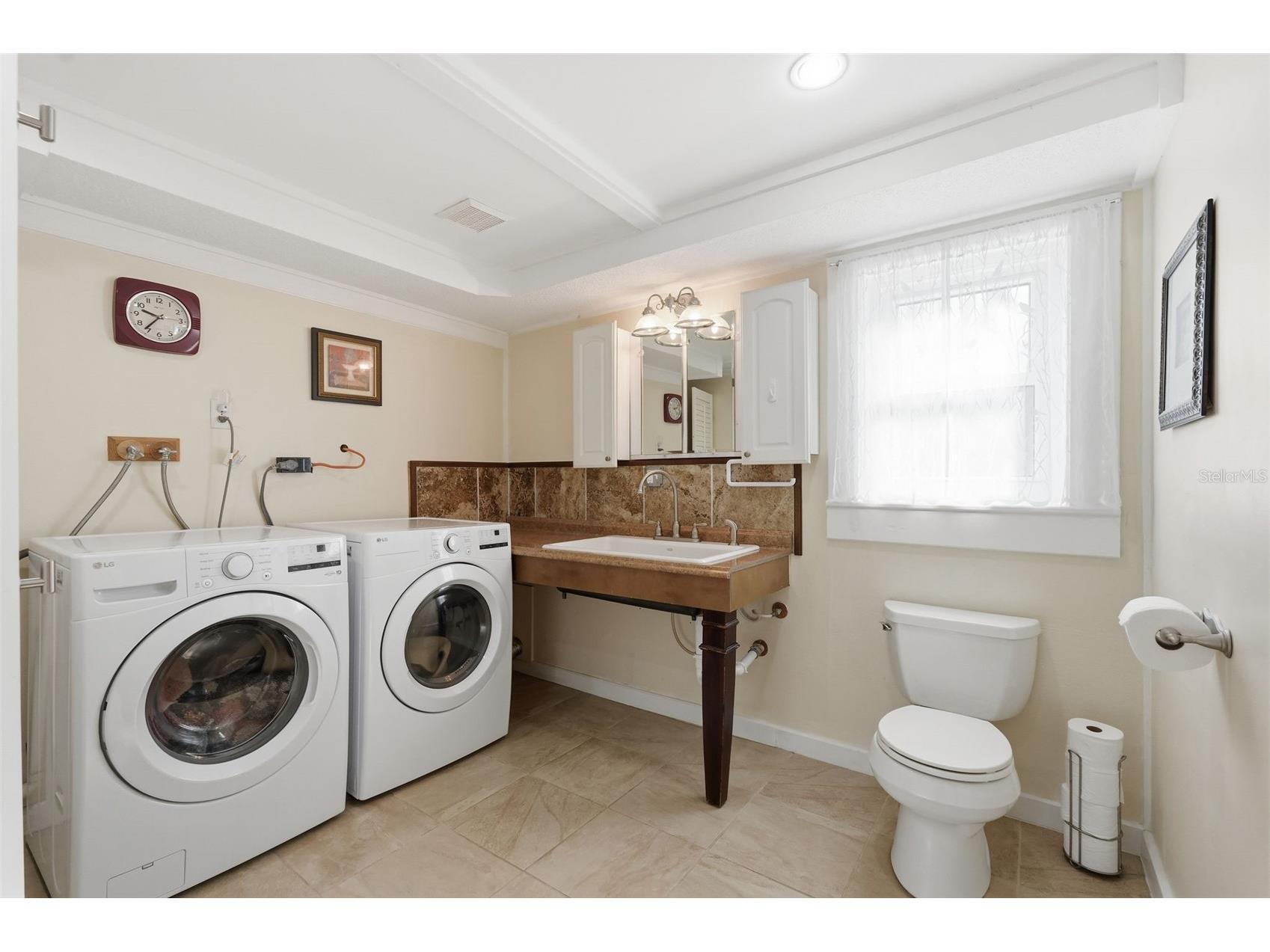 3226 Fairmount Drive Holiday FL 34691 TB8492456 image17