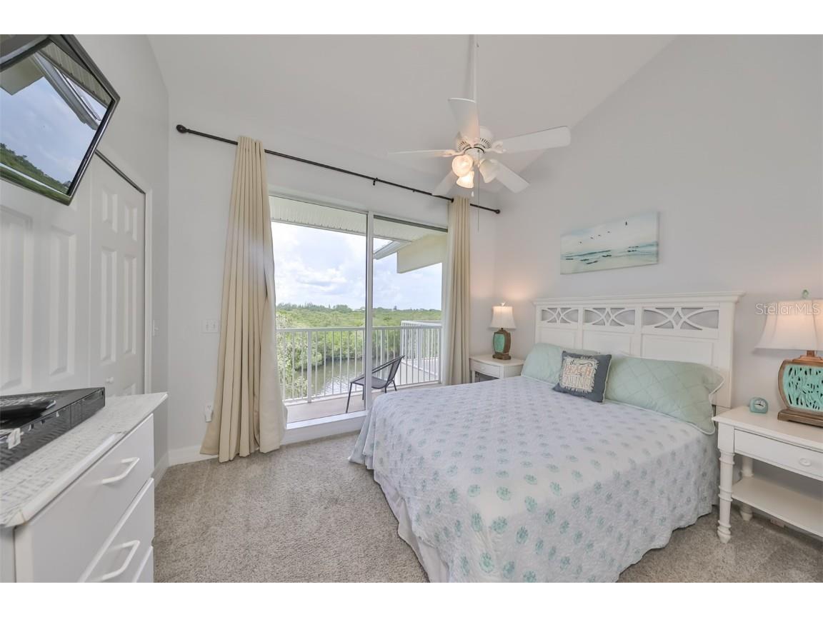 3226 Mangrove Point Drive Ruskin FL 33570 T3546286 image15