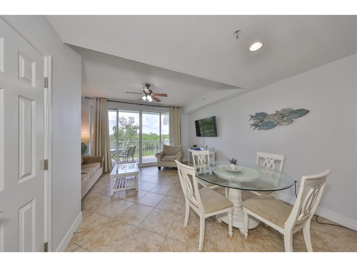 3226 Mangrove Point Drive Ruskin FL 33570 T3546286 image5