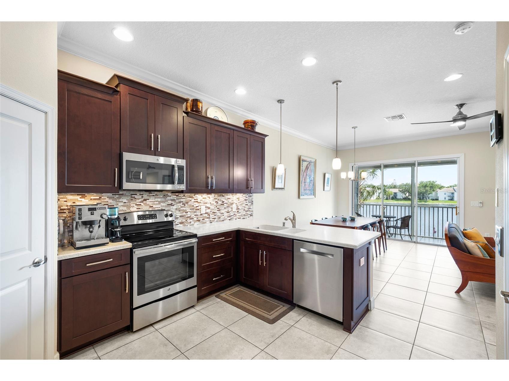3226 Nautical Place S Saint Petersburg FL 33712 TB8420573 image7