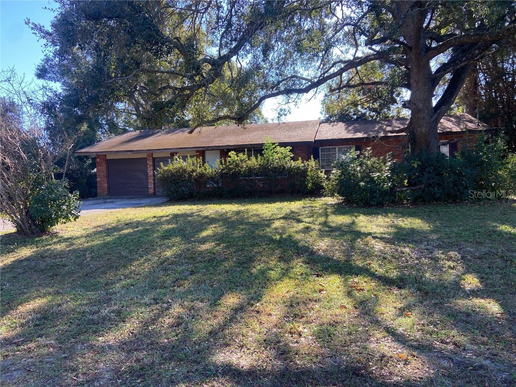 3226 NE 7th Lane Ocala FL 34470 OM632313 image1