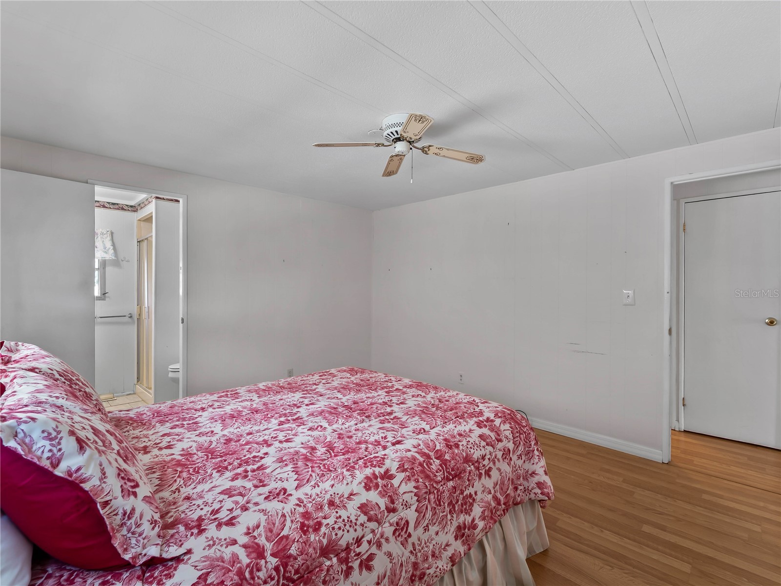 3226 Sweet Bay Terrace Sarasota FL 34237 A4698716 image19