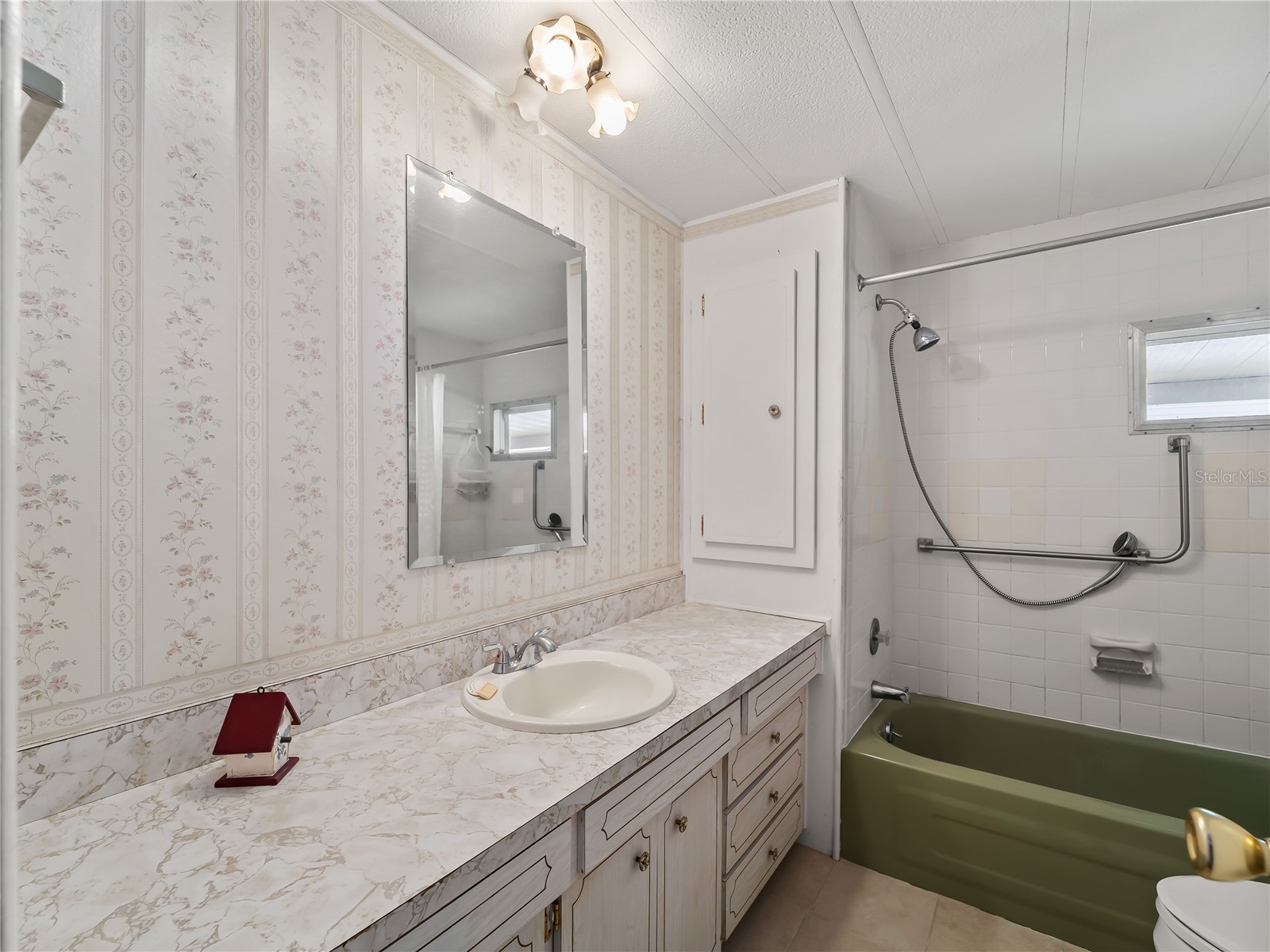 3226 Sweet Bay Terrace Sarasota FL 34237 A4698716 image26