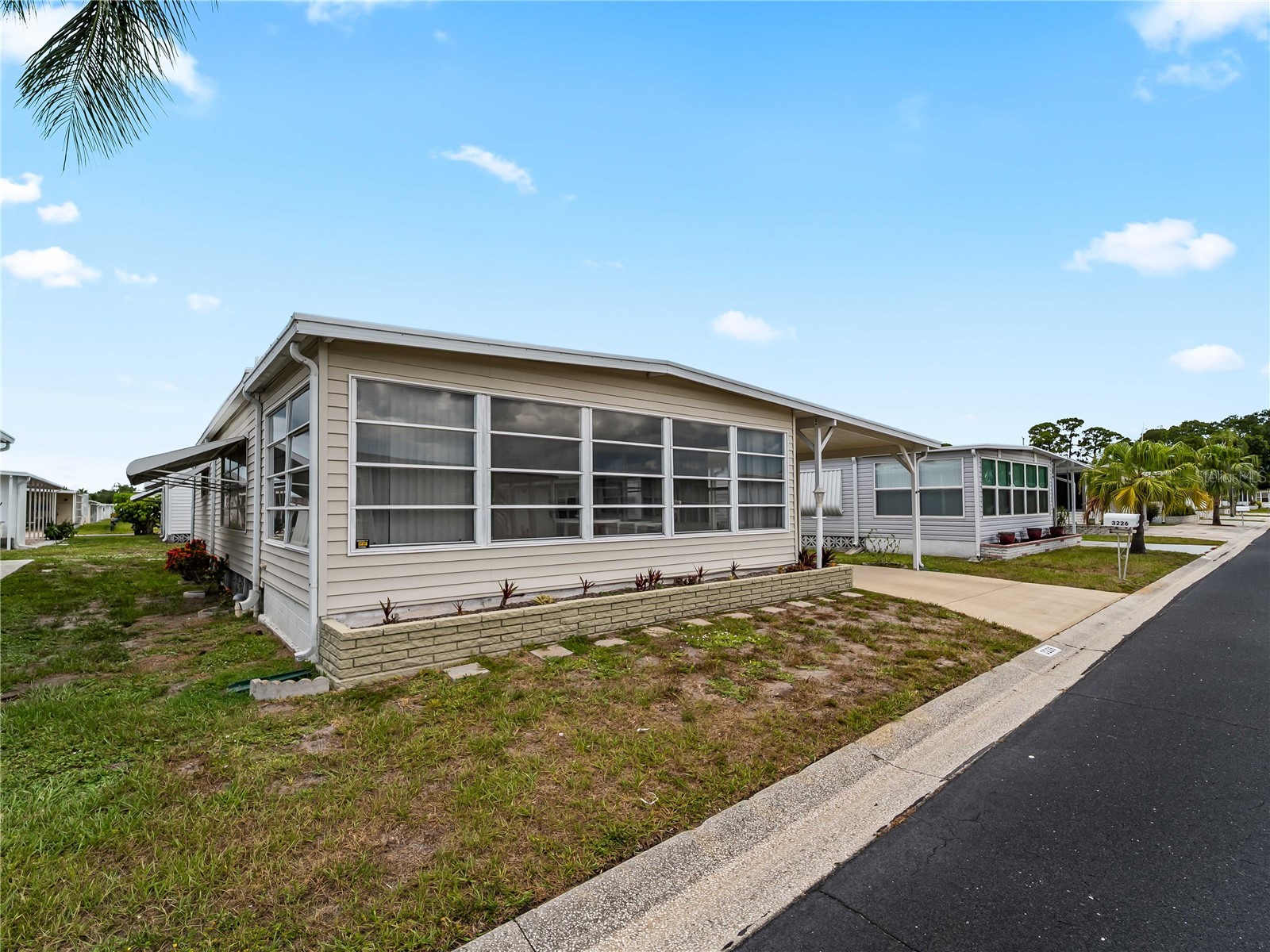 3226 Sweet Bay Terrace Sarasota FL 34237 A4698716 image3