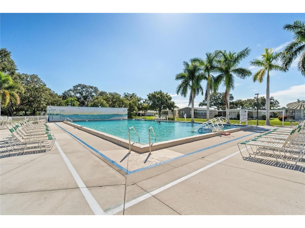 3226 Sweet Bay Terrace Sarasota FL 34237 A4698716 image54