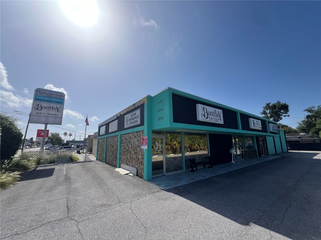 3226 W Kennedy Boulevard Tampa FL 33609 TB8411998 image3