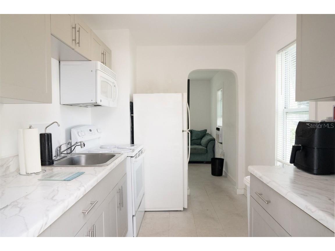 3227 5th Ave S Saint Petersburg FL 33712 O6129389 image11