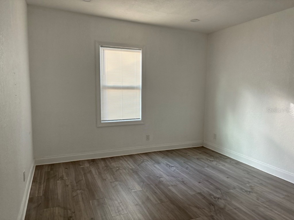 3227 70th Avenue N Saint Petersburg FL 33702 TB8456866 image15