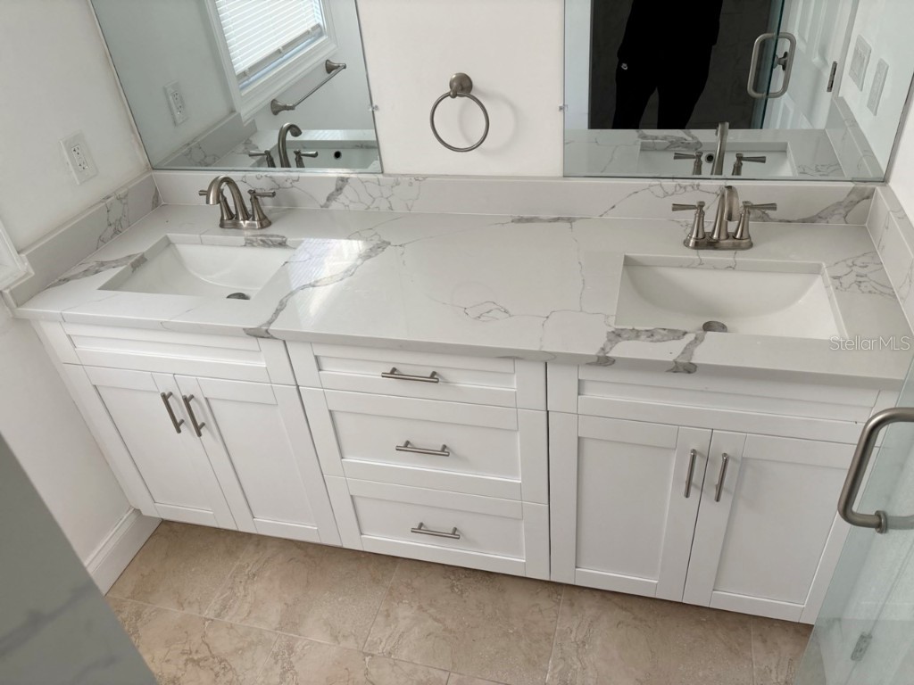 3227 70th Avenue N Saint Petersburg FL 33702 TB8456866 image3