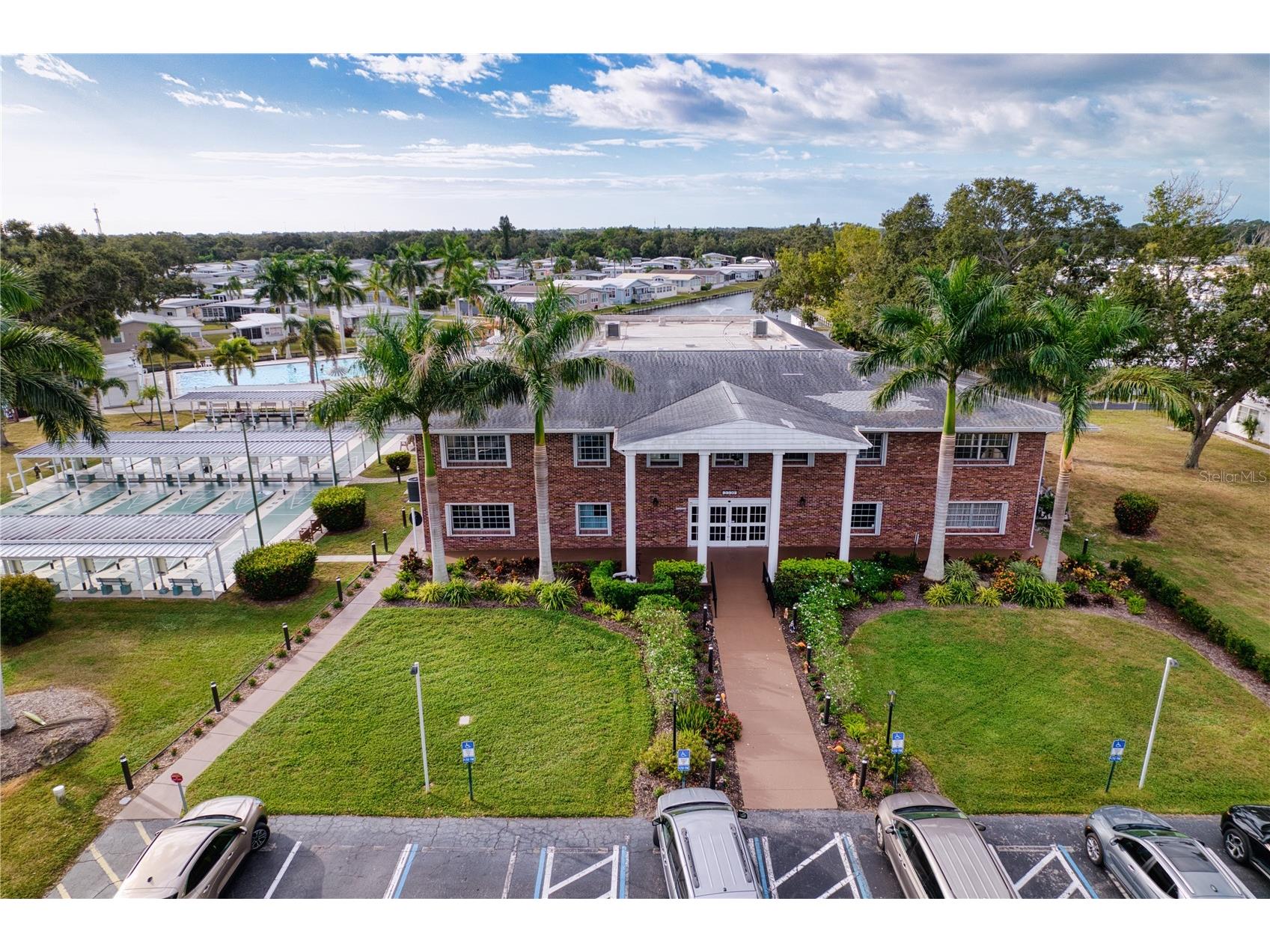 3227 Bayberry Terrace Sarasota FL 34237 A4694645 image32