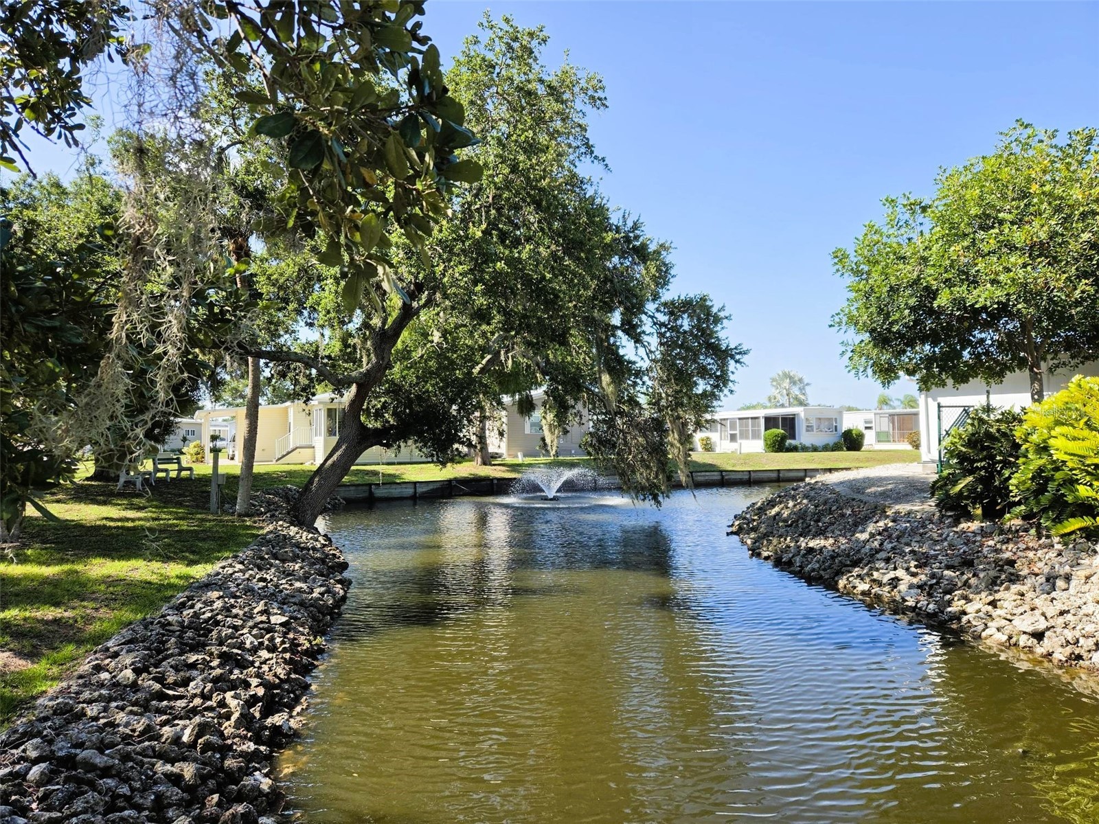 3227 Bayberry Terrace Sarasota FL 34237 A4694645 image49