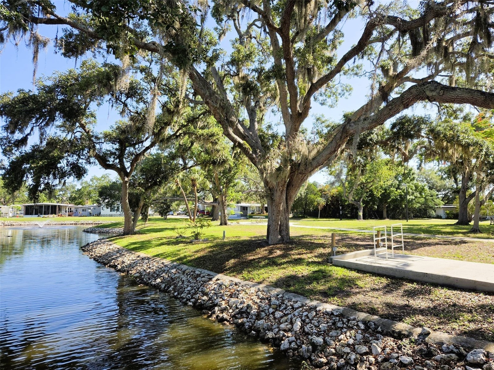 3227 Bayberry Terrace Sarasota FL 34237 A4694645 image51