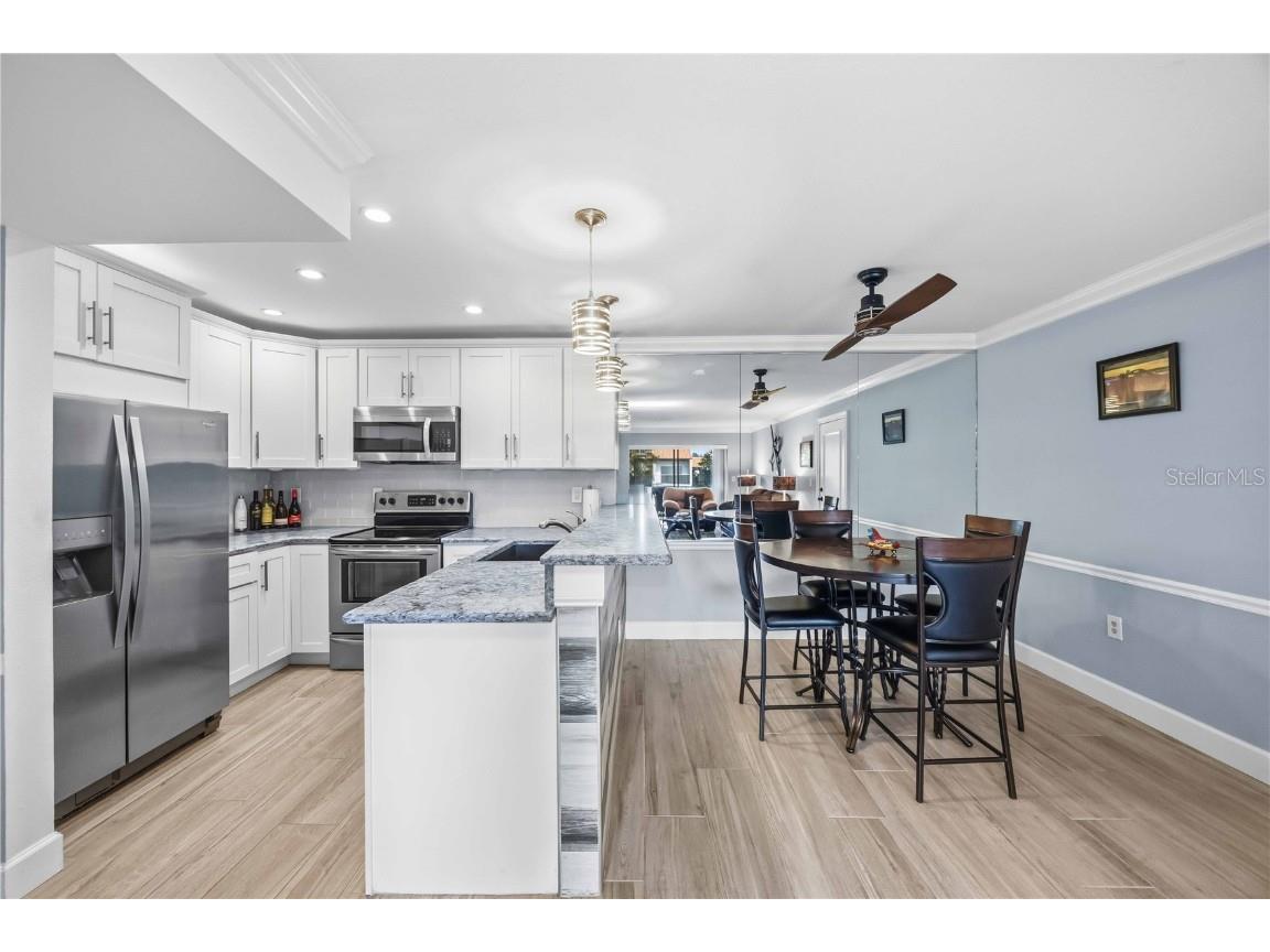 3227 Beneva Road #201 Sarasota FL 34232 A4672185 image15