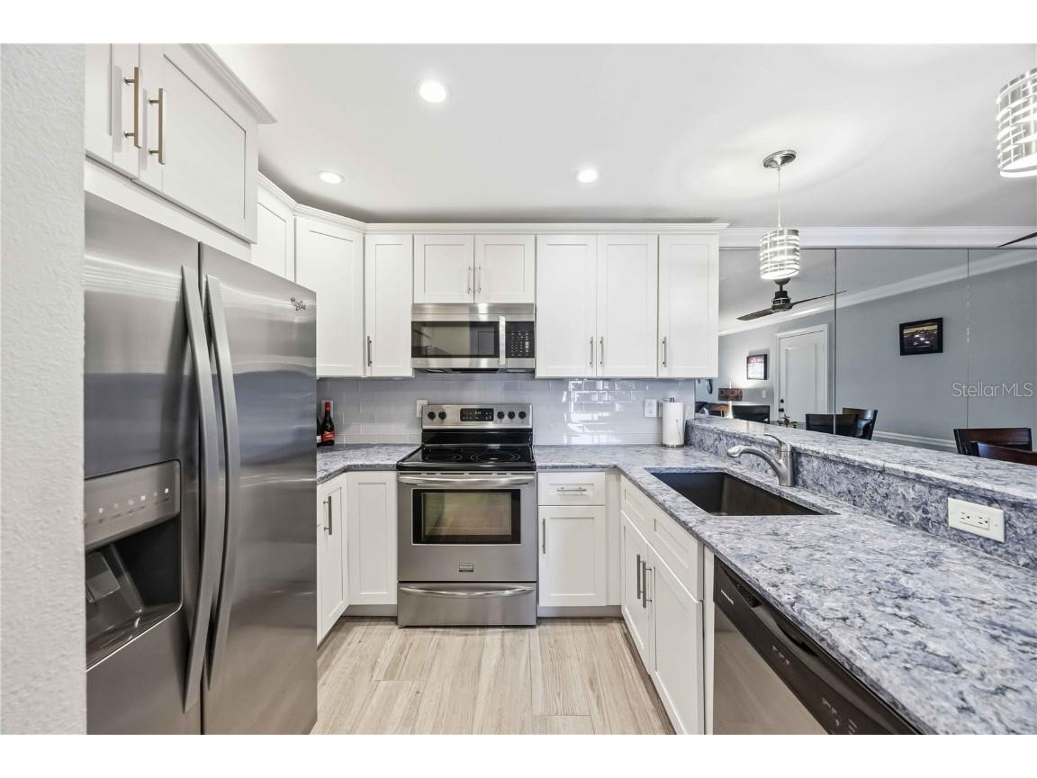 3227 Beneva Road #201 Sarasota FL 34232 A4672185 image17