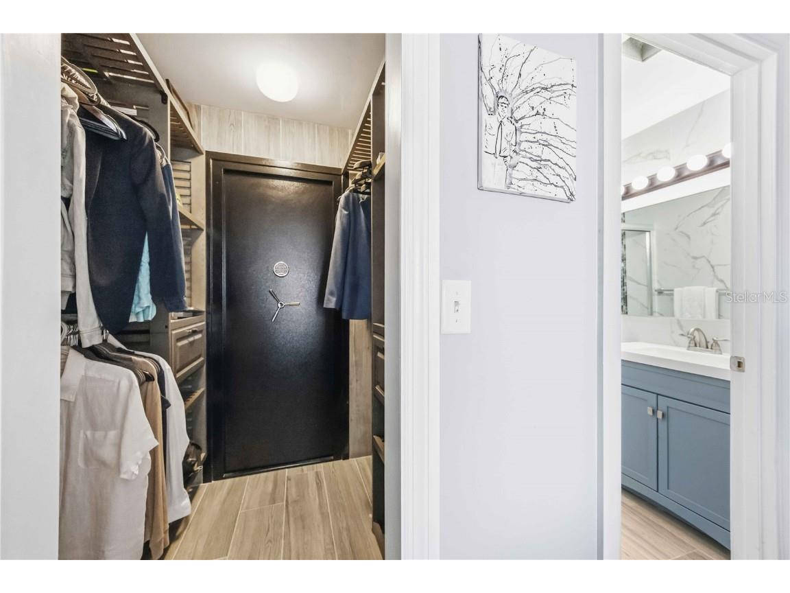 3227 Beneva Road #201 Sarasota FL 34232 A4672185 image26