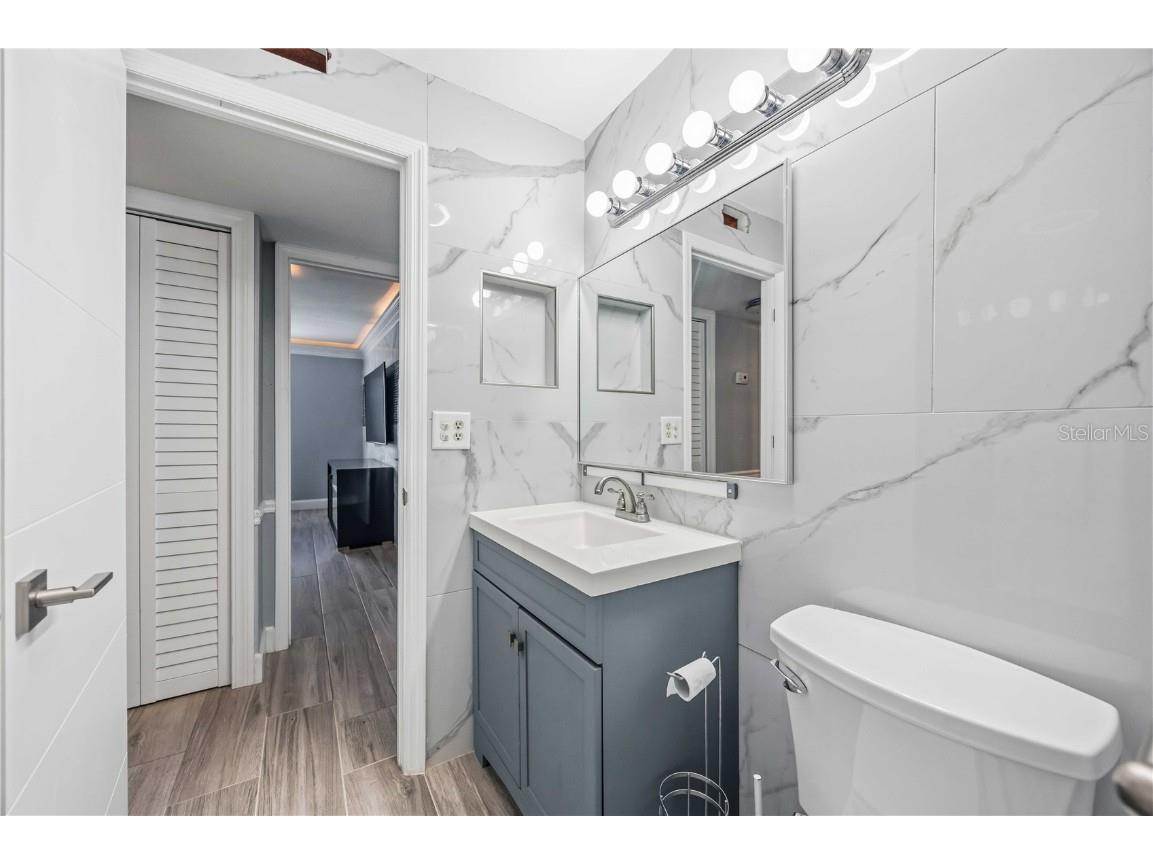 3227 Beneva Road #201 Sarasota FL 34232 A4672185 image36