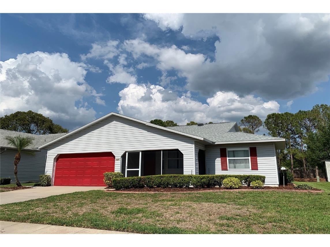 3227 Prairie Dunes Circle E Lakeland FL 33810 L4937209 image1