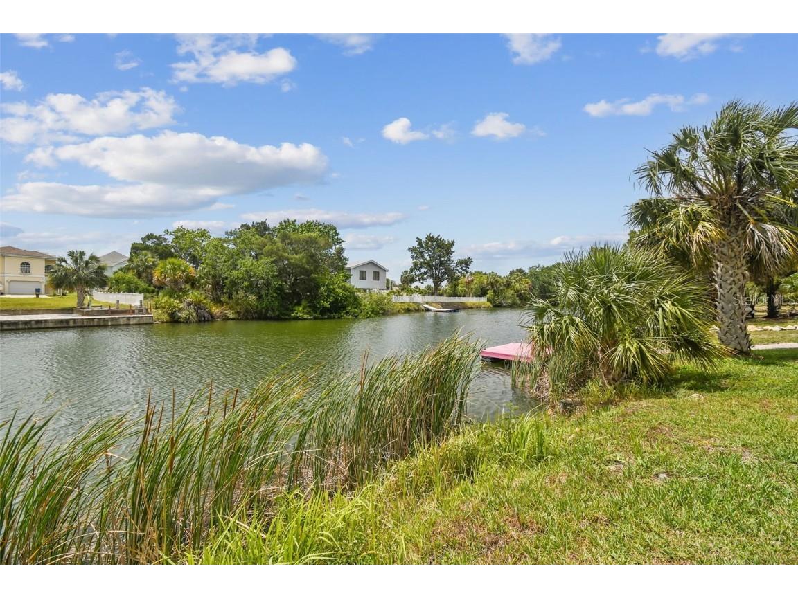 3227 Rose Arbor Drive Hernando Beach FL 34607 - GULF OF AMERICA TB8386164 image3