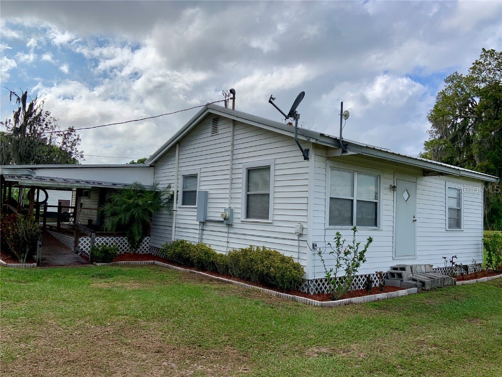 3227 Us Highway 17 N Bowling Green FL 33834 L4928666 image1