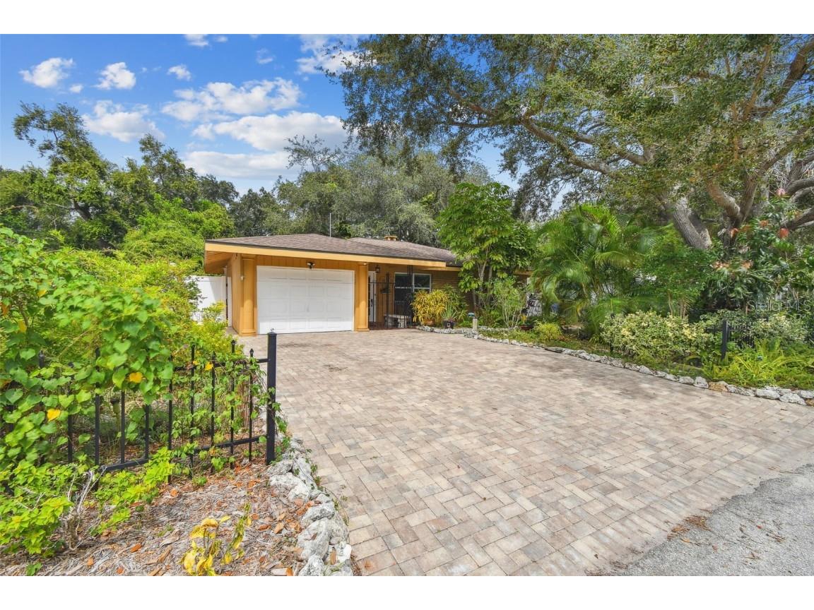 3228 1st Avenue W Bradenton FL 34205 A4584595 image1