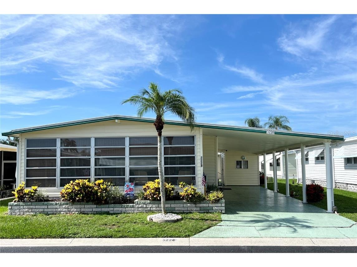 3228 Aspen Terrace Sarasota FL 34237 A4615762 image1