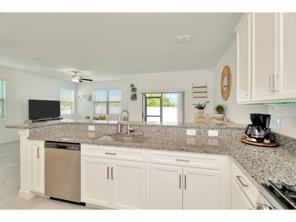 3228 Bryant Park Drive New Port Richey FL 34655 TB8388964 image14