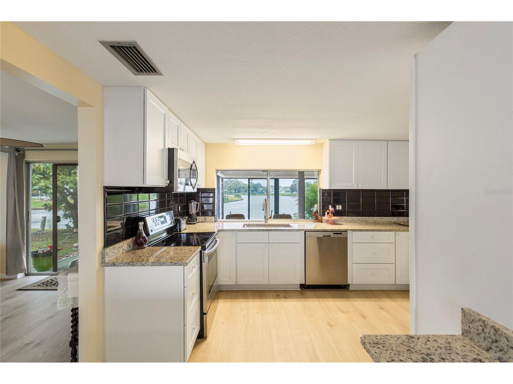 3228 Rock Valley Drive Holiday FL 34691 TB8467302 image6