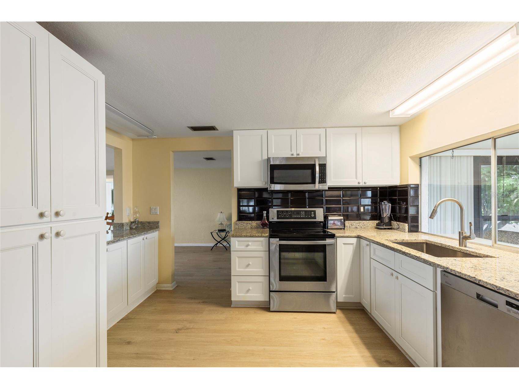 3228 Rock Valley Drive Holiday FL 34691 TB8467302 image8