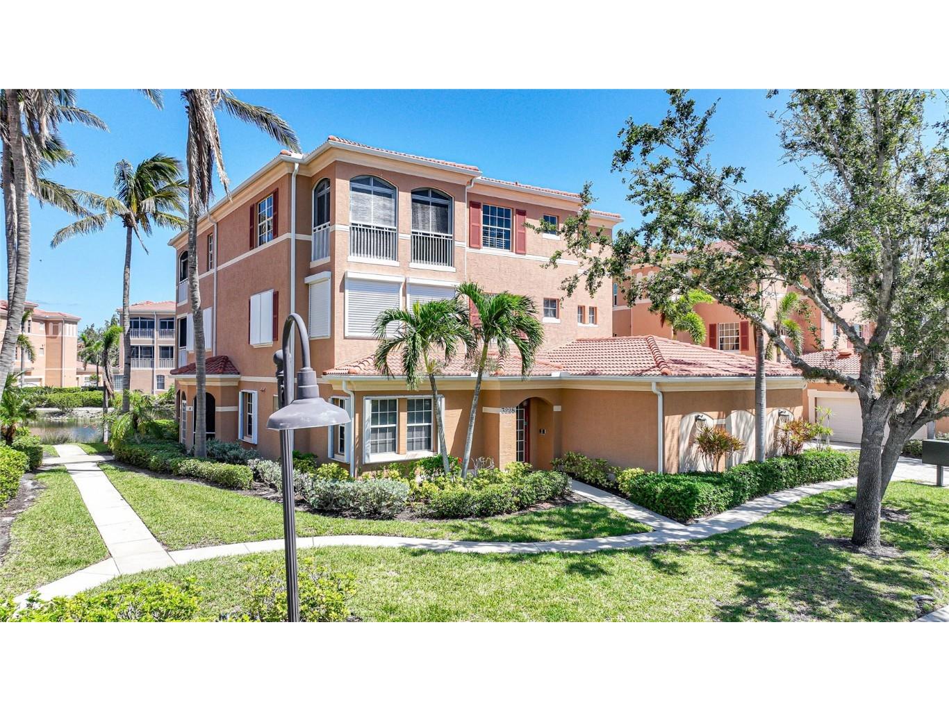 3228 Sunset Key Circle #101 Punta Gorda FL 33955 C7475394 image1