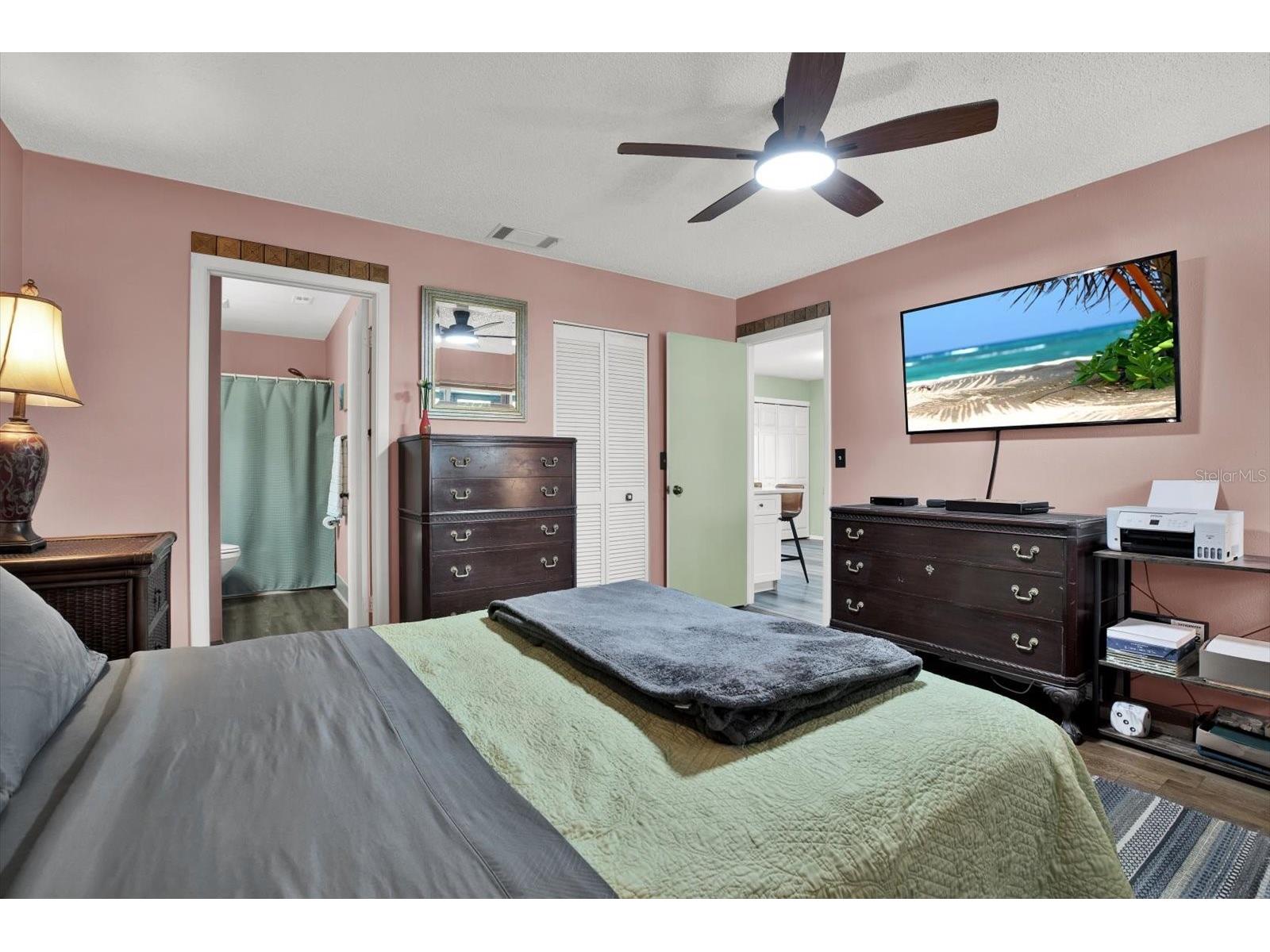 3229 40th Lane S #C Saint Petersburg FL 33711 TB8390509 image12