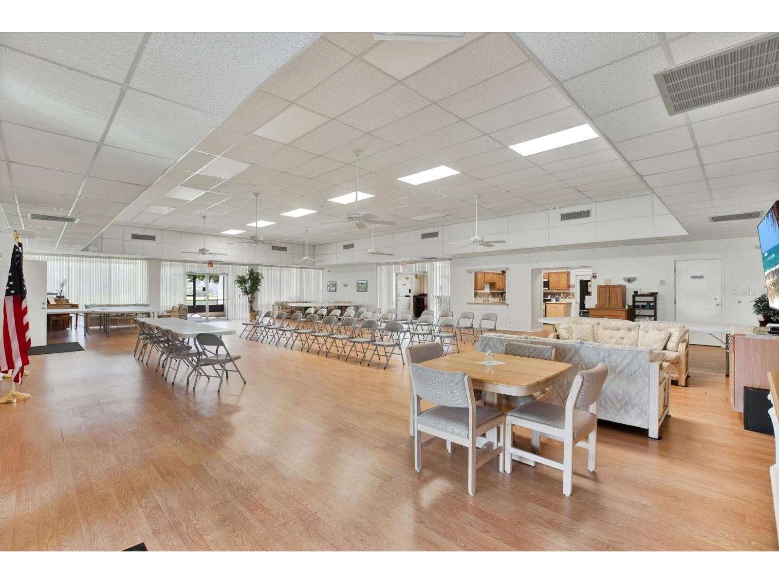 3229 40th Lane S #C Saint Petersburg FL 33711 TB8390509 image24