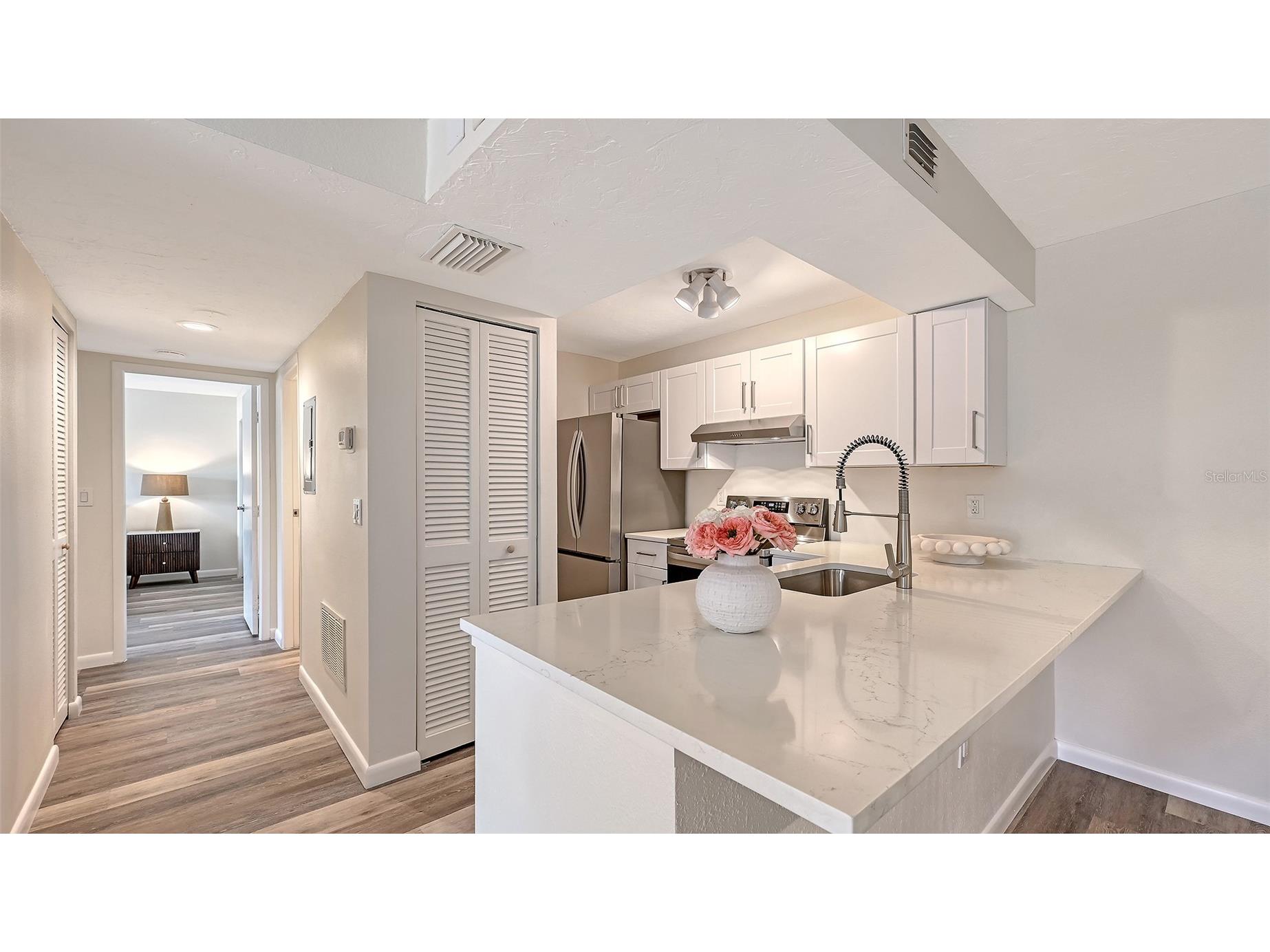 3229 Beneva Road #101 Sarasota FL 34232 A4682891 image11