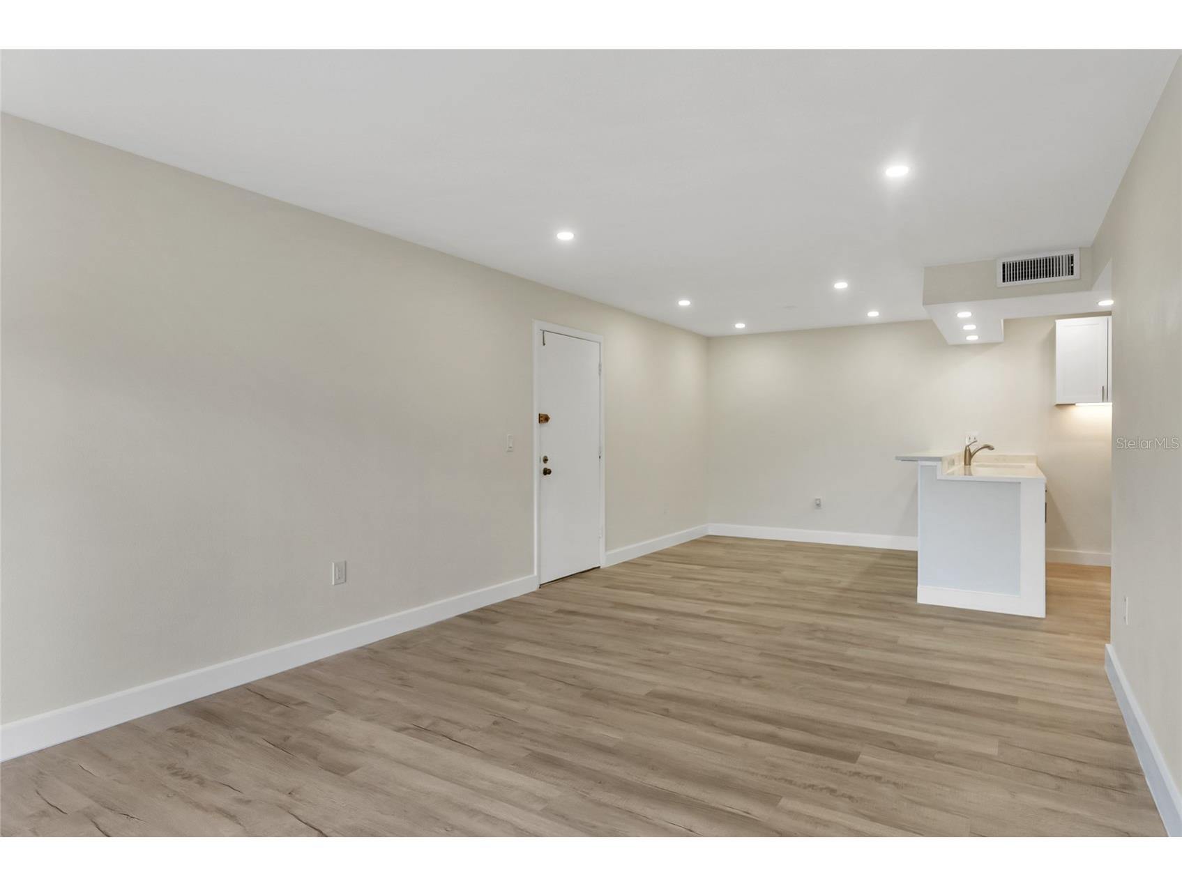 3229 Beneva Road #203 Sarasota FL 34232 A4694705 image11