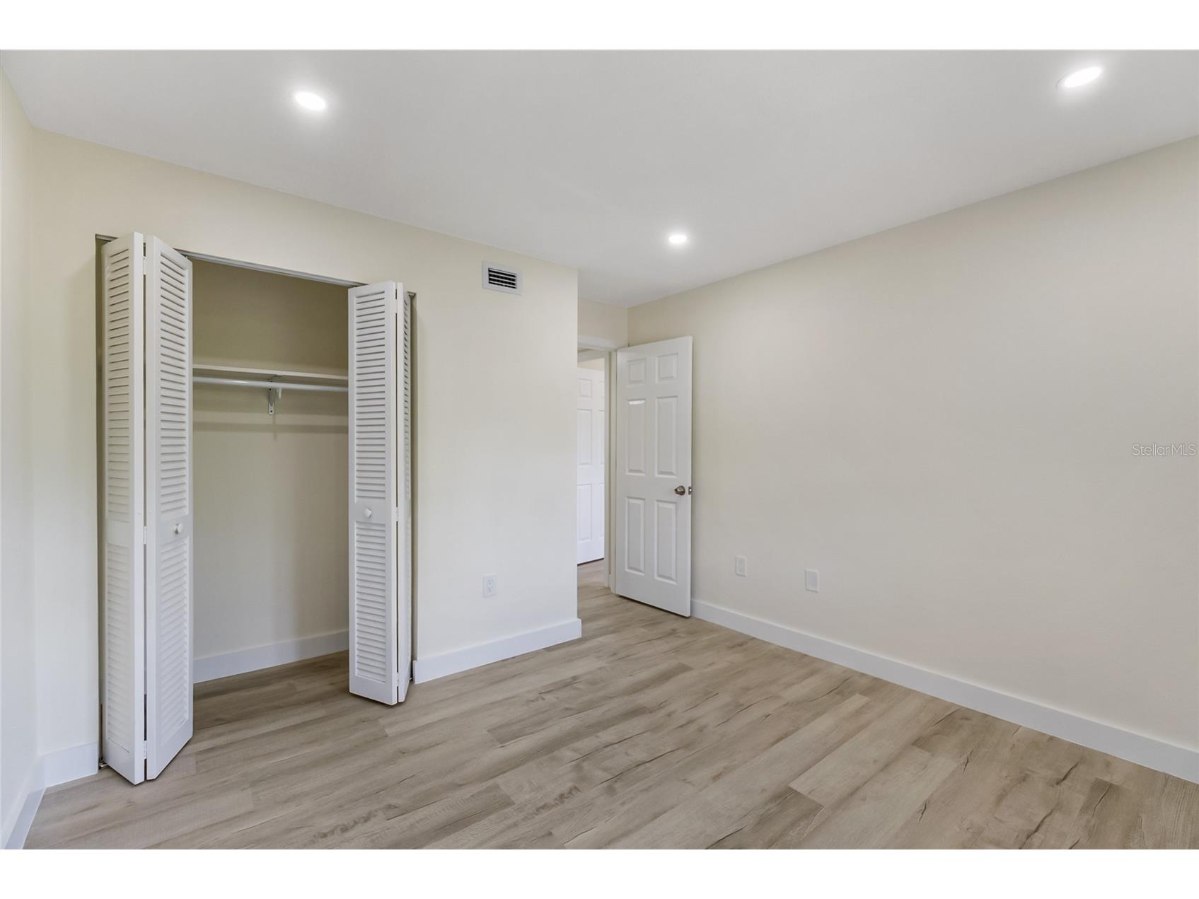 3229 Beneva Road #203 Sarasota FL 34232 A4694705 image20