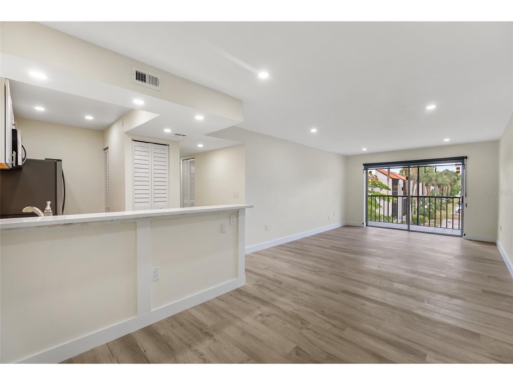 3229 Beneva Road #203 Sarasota FL 34232 A4694705 image3