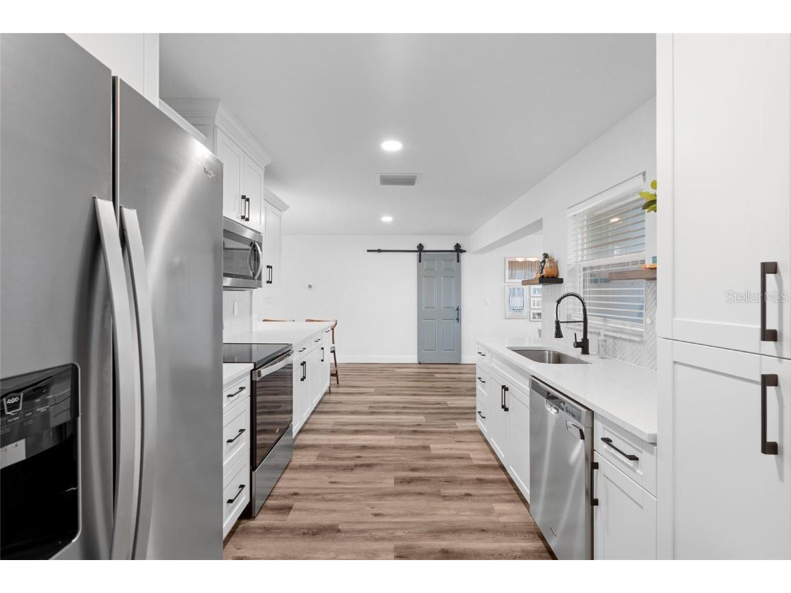 3229 Parkway Place Palm Harbor FL 34684 TB8442469 image13