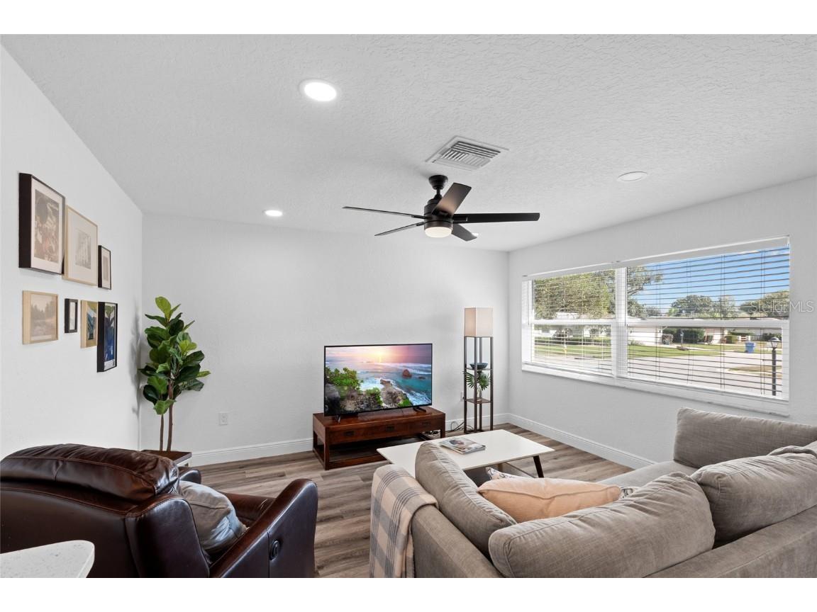 3229 Parkway Place Palm Harbor FL 34684 TB8442469 image7