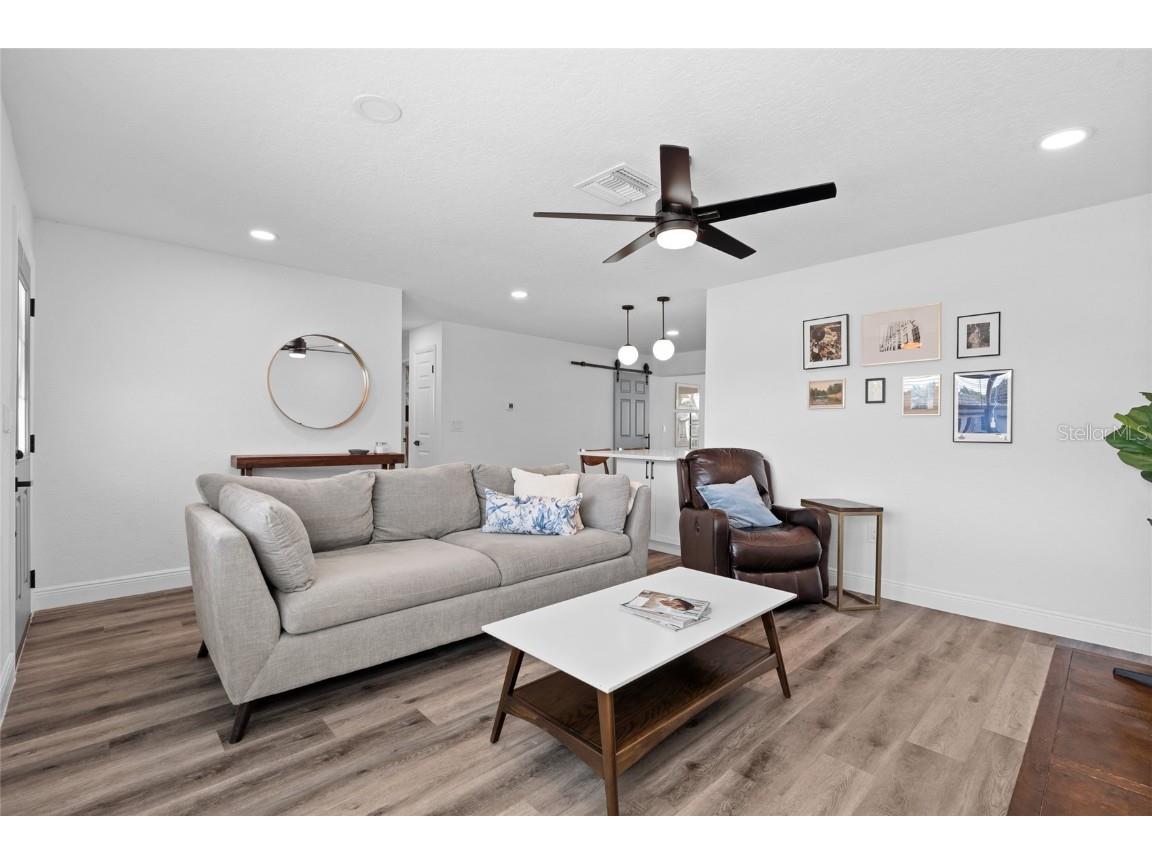 3229 Parkway Place Palm Harbor FL 34684 TB8442469 image8