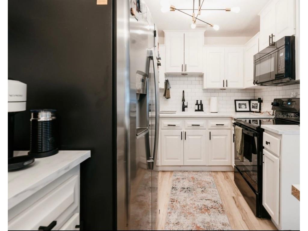 3229 W Fielder Street Tampa FL 33611 TB8452394 image3