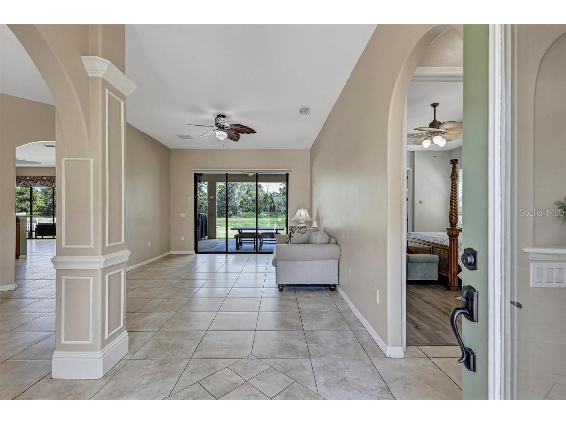 323 141st Court NE Bradenton FL 34212 A4666924 image12