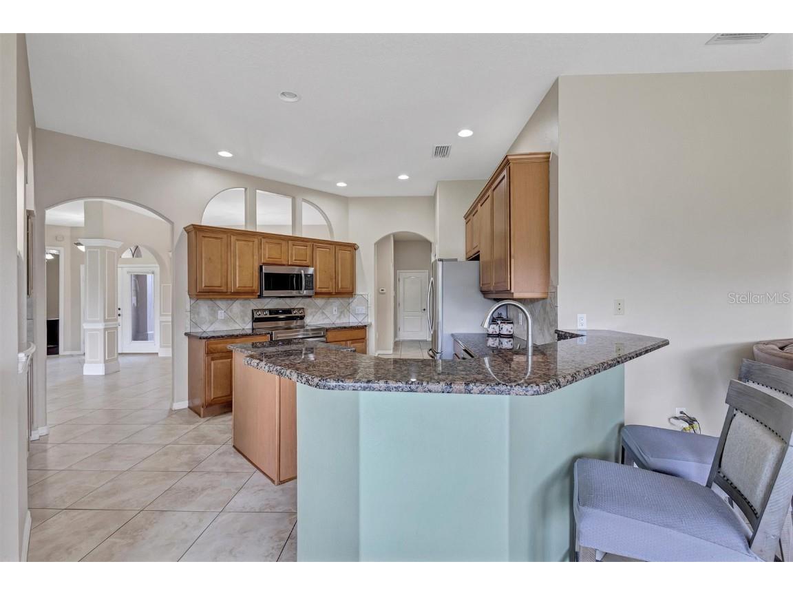 323 141st Court NE Bradenton FL 34212 A4666924 image35