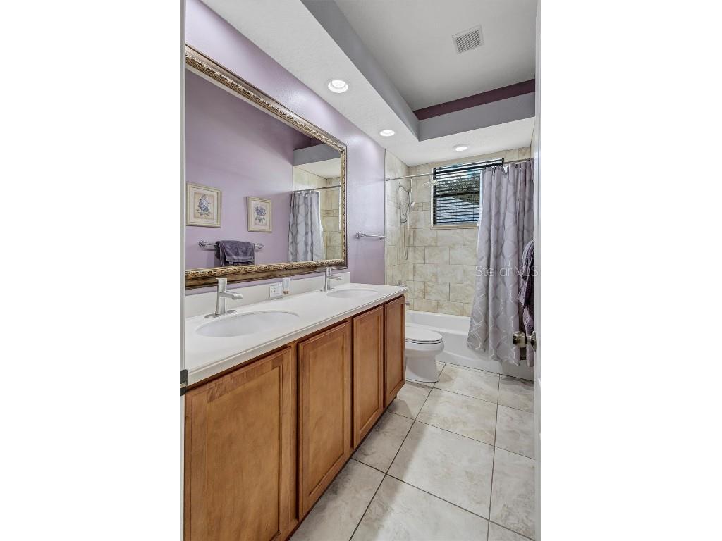 323 141st Court NE Bradenton FL 34212 A4666924 image49