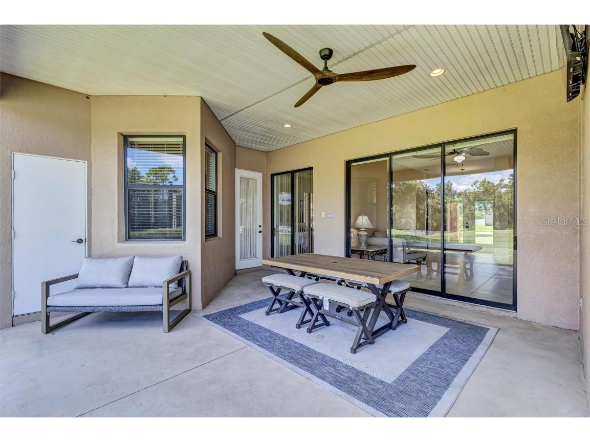 323 141st Court NE Bradenton FL 34212 A4666924 image55