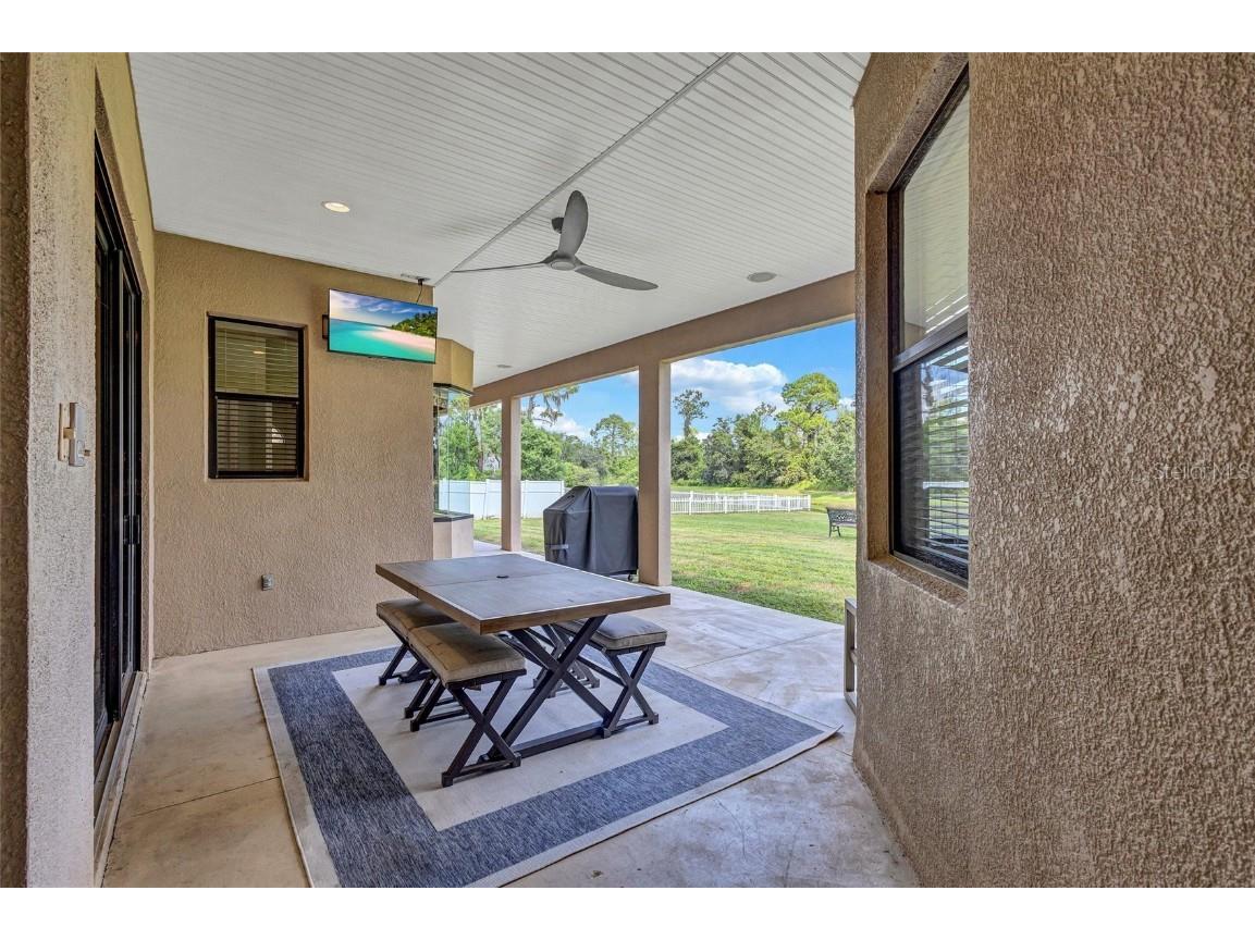 323 141st Court NE Bradenton FL 34212 A4666924 image56