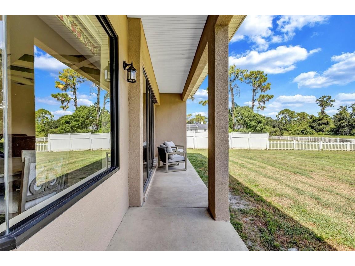 323 141st Court NE Bradenton FL 34212 A4666924 image58