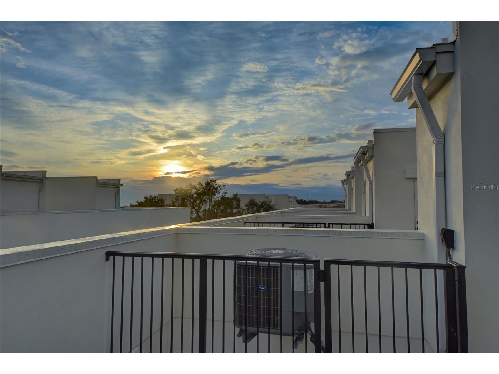 323 15th Street N Saint Petersburg FL 33705 TB8465064 image50