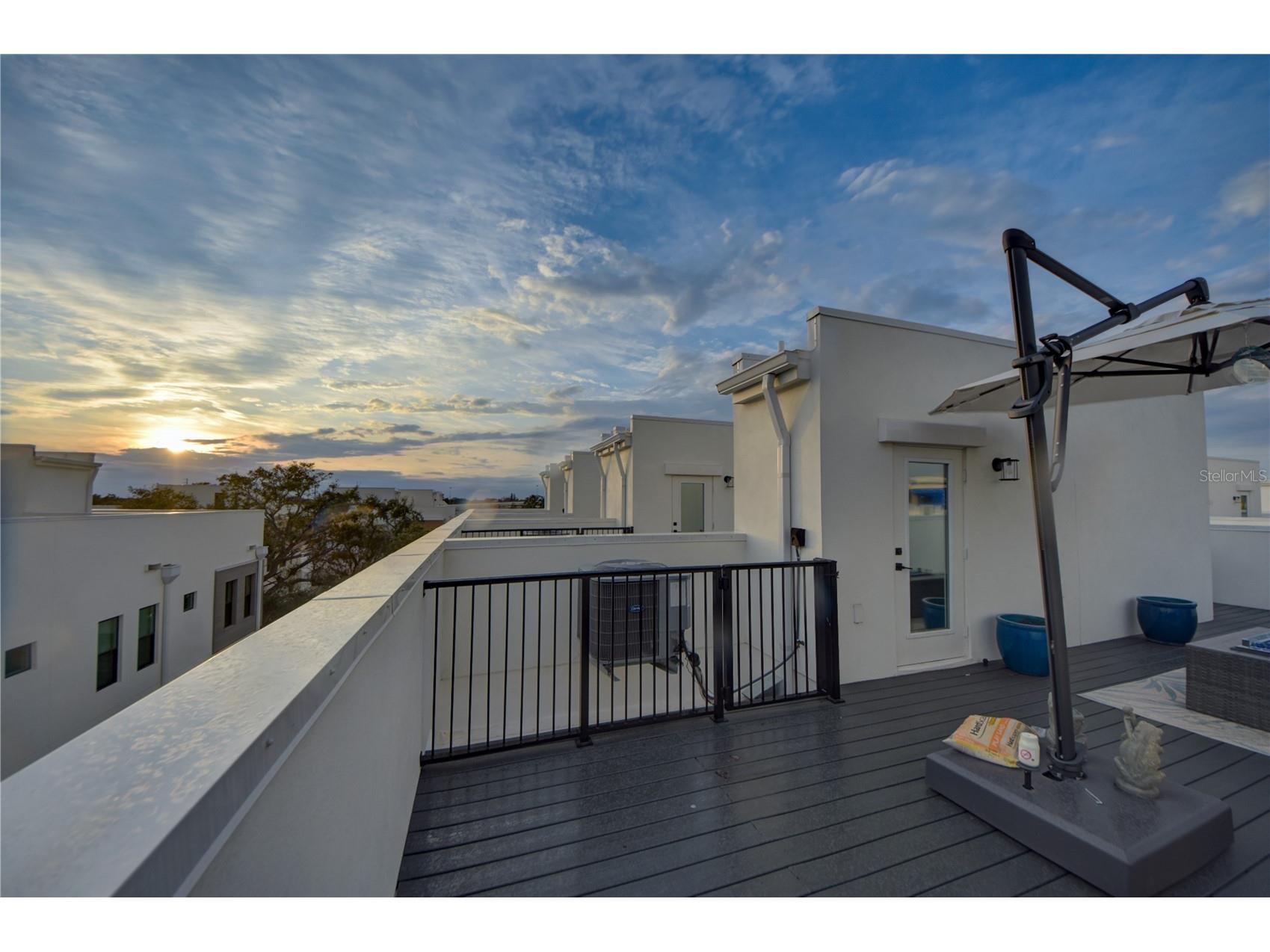 323 15th Street N Saint Petersburg FL 33705 TB8465064 image51